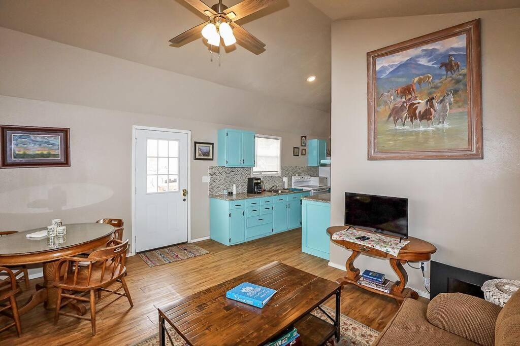 Palo Duro Canyon Texas - Cowboy Cabin 외부 사진